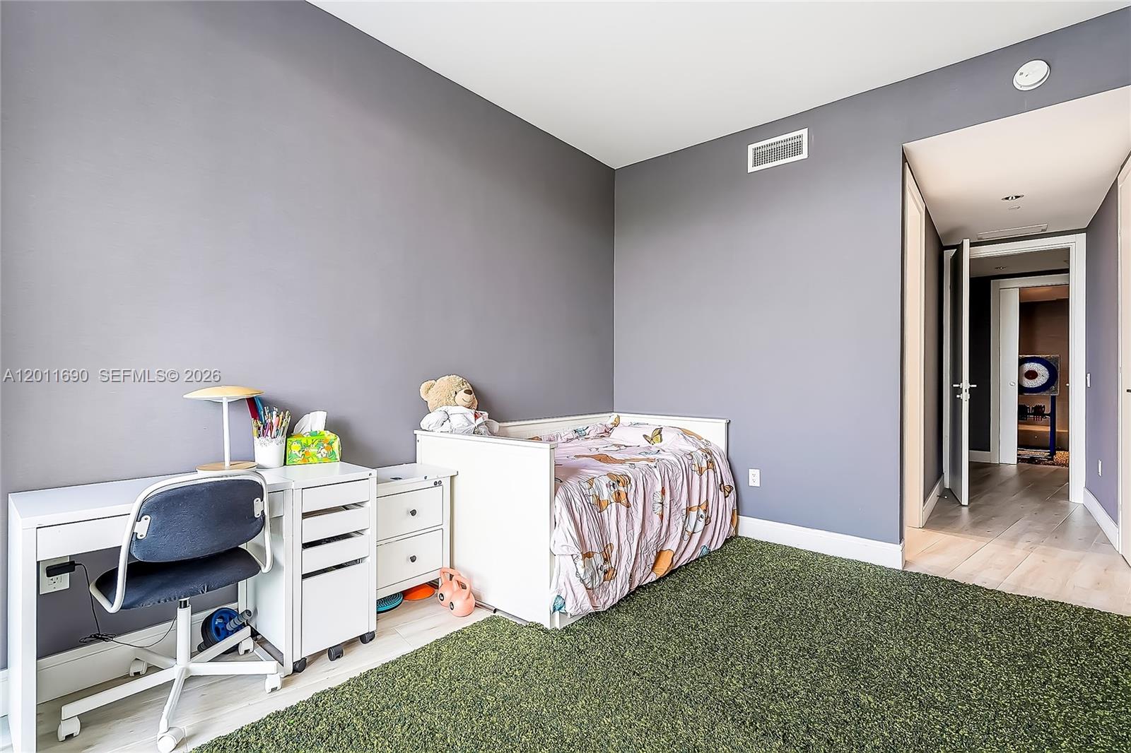 Photo of 3300 188th St  #216, Aventura, Florida, 33180 - 