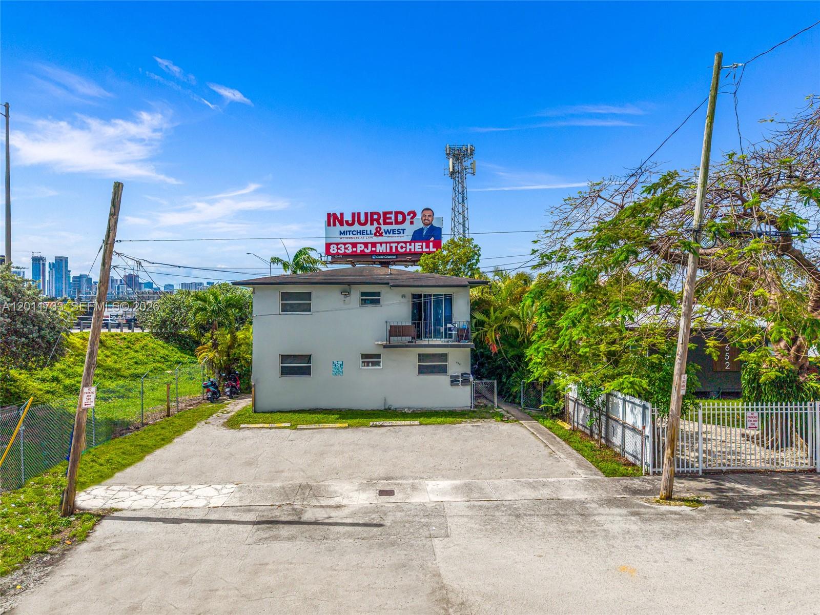 See details / 3204 sq. ft. $ 2026-05-02 0 Photo