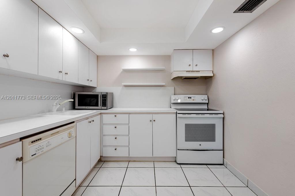 Photo of 2101 Atlantic Shores Blvd  #412, Hallandale Beach, Florida, 33009 - 