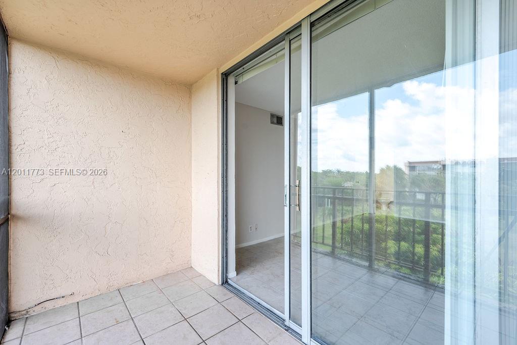 Photo of 2101 Atlantic Shores Blvd  #412, Hallandale Beach, Florida, 33009 - 