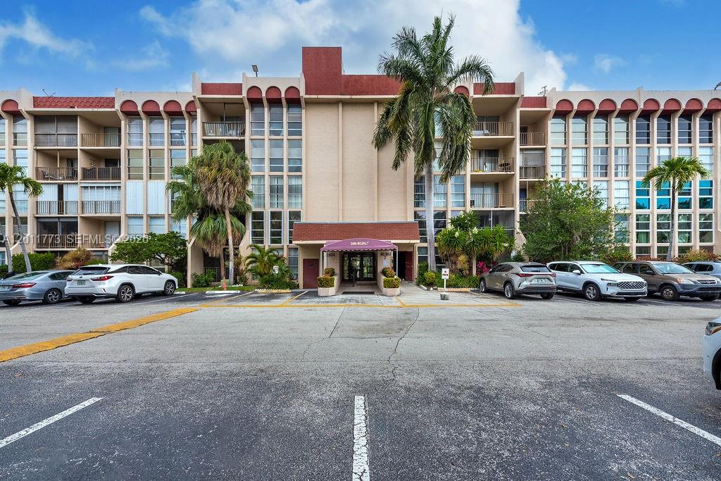 Photo of 2101 Atlantic Shores Blvd  #412, Hallandale Beach, Florida, 33009 - 