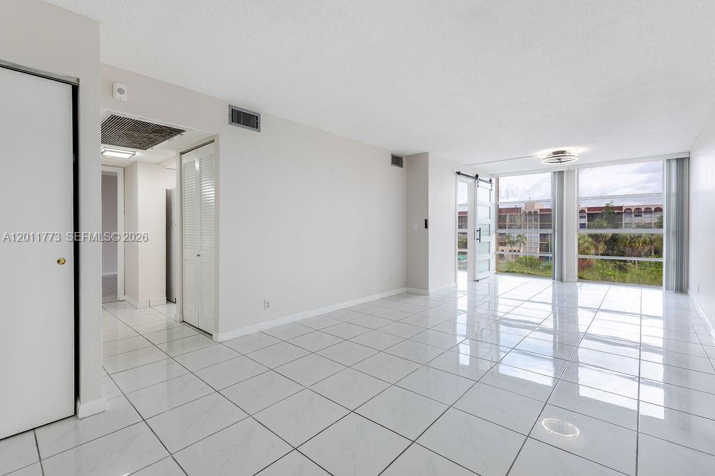 Photo of 2101 Atlantic Shores Blvd  #412, Hallandale Beach, Florida, 33009 - 