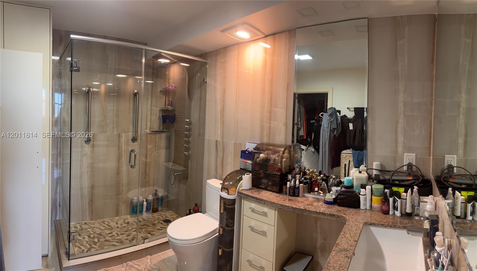 See details 2004 3 / 3 sq. ft. $ 2026-05-02 0 Photo