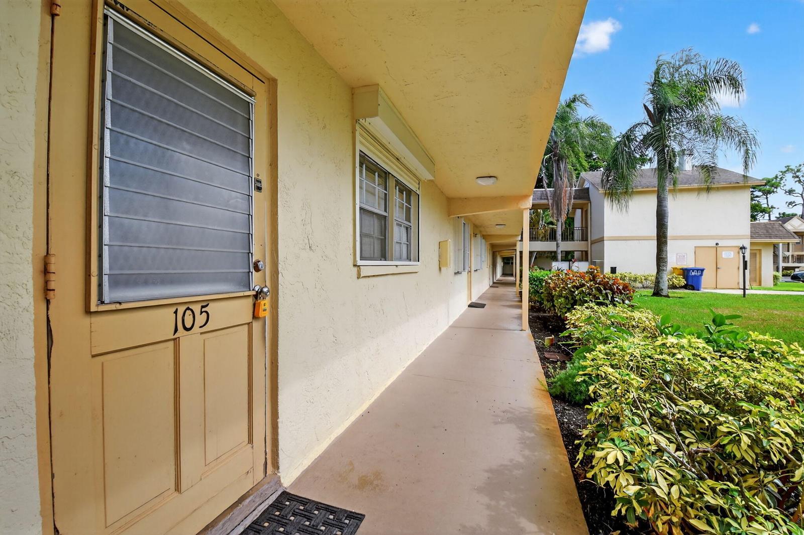 105 2 / 2 1080 sq. ft. $ 2026-08-31 0 Photo