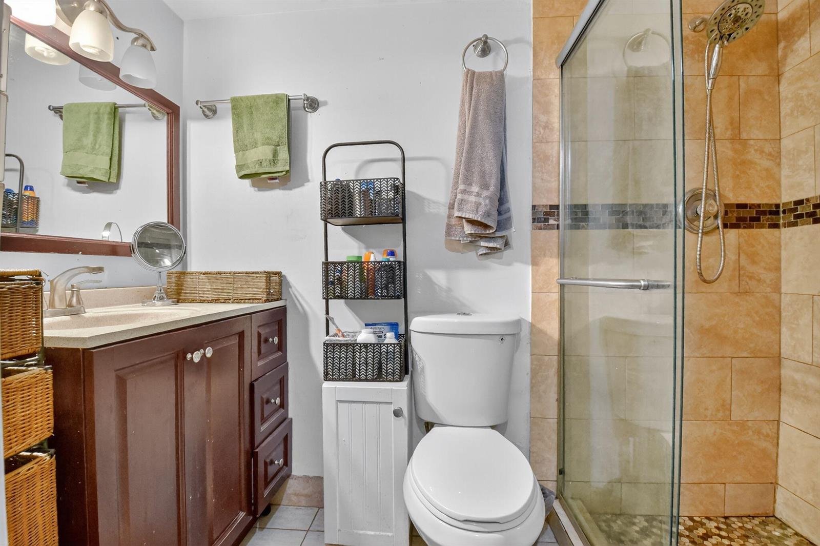 105 2 / 2 1080 sq. ft. $ 2026-08-31 0 Photo