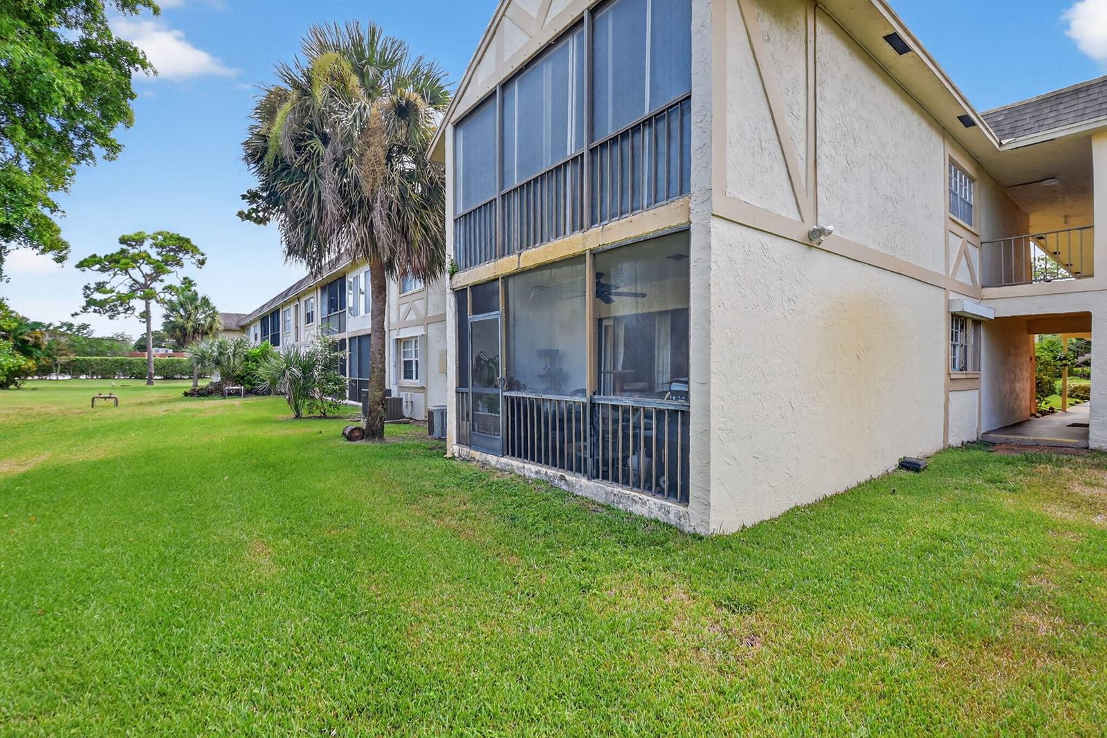 105 2 / 2 1080 sq. ft. $ 2026-08-31 0 Photo