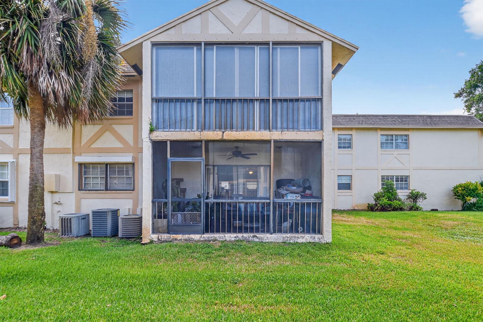 105 2 / 2 1080 sq. ft. $ 2026-08-31 0 Photo