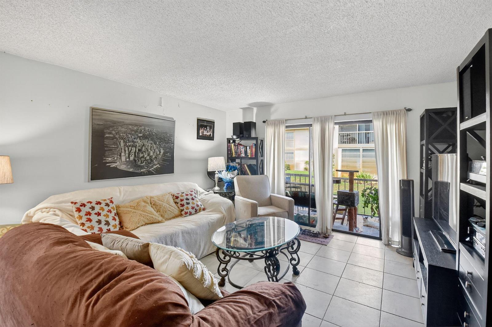 105 2 / 2 1080 sq. ft. $ 2026-08-31 0 Photo