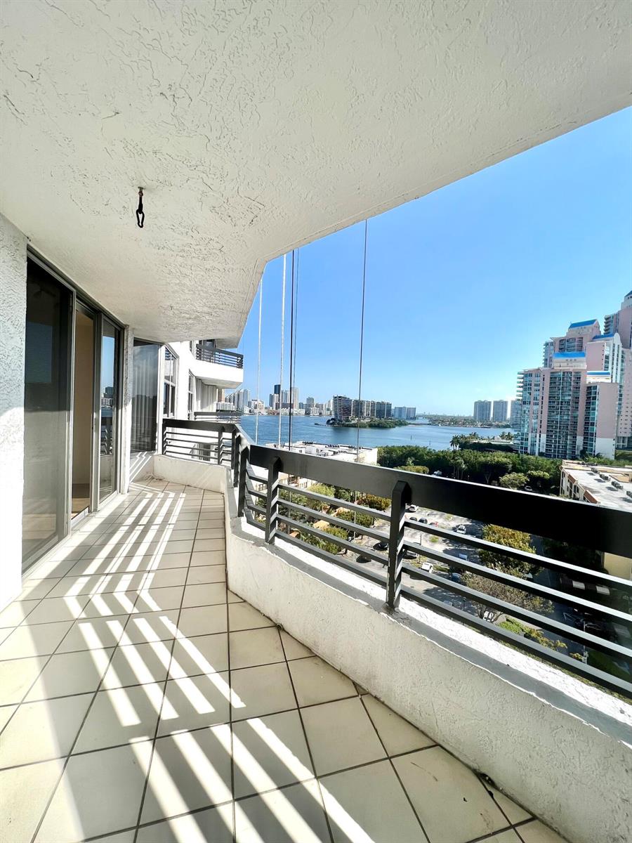 Photo of 3400 192  #1102, Aventura, Florida, 33180 - Balcony