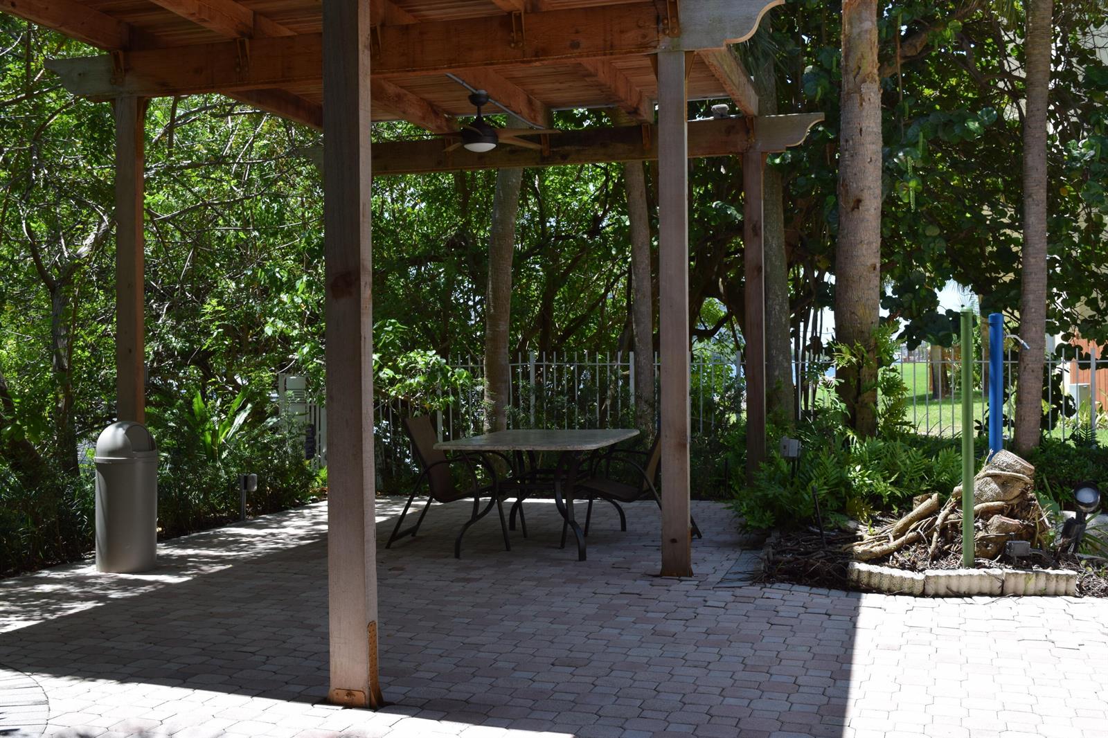 Photo of 3400 192  #1102, Aventura, Florida, 33180 - BBQ Dining Area