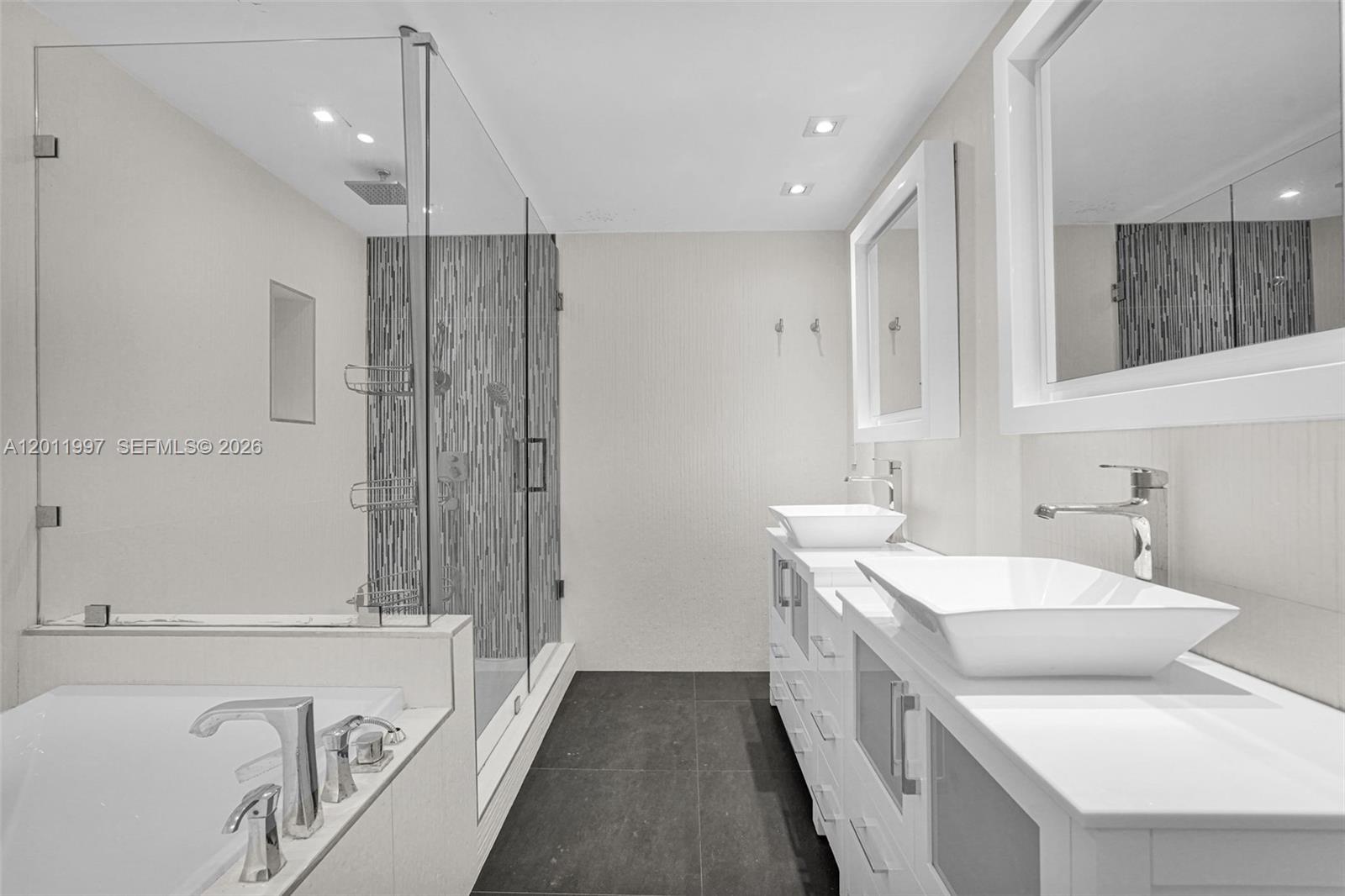 Photo of 3001 Ocean Dr  #1611, Hollywood, Florida, 33019 - 