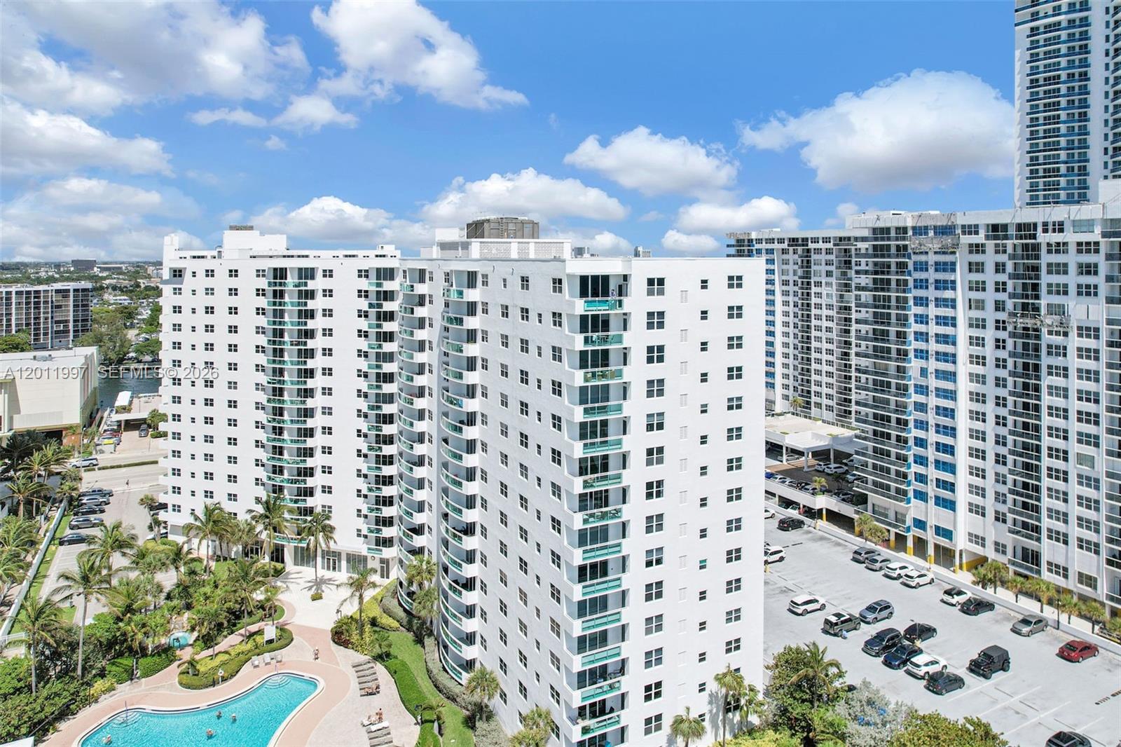 Photo of 3001 Ocean Dr  #1611, Hollywood, Florida, 33019 - 