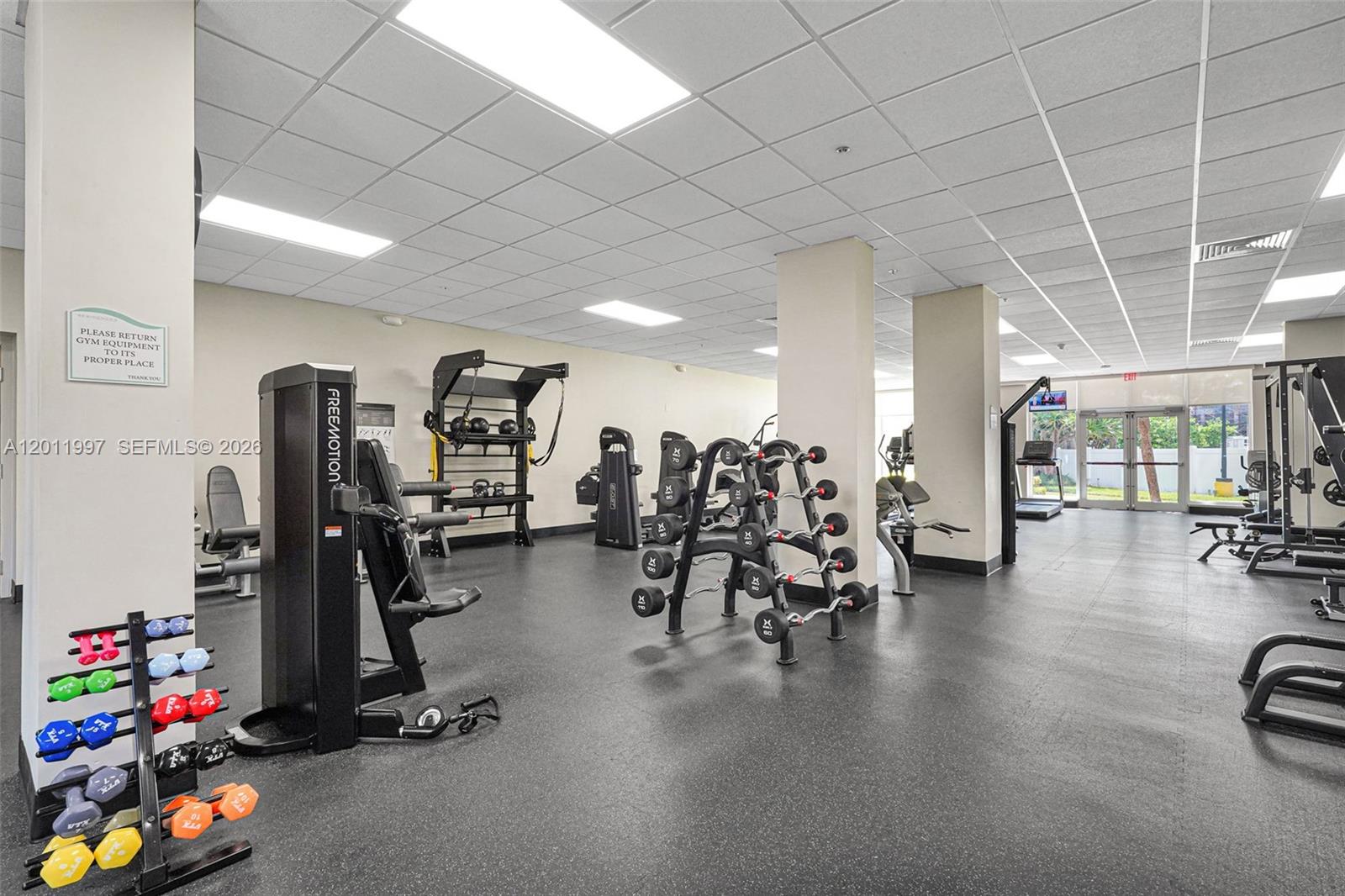 Photo of 3001 Ocean Dr  #1611, Hollywood, Florida, 33019 - 