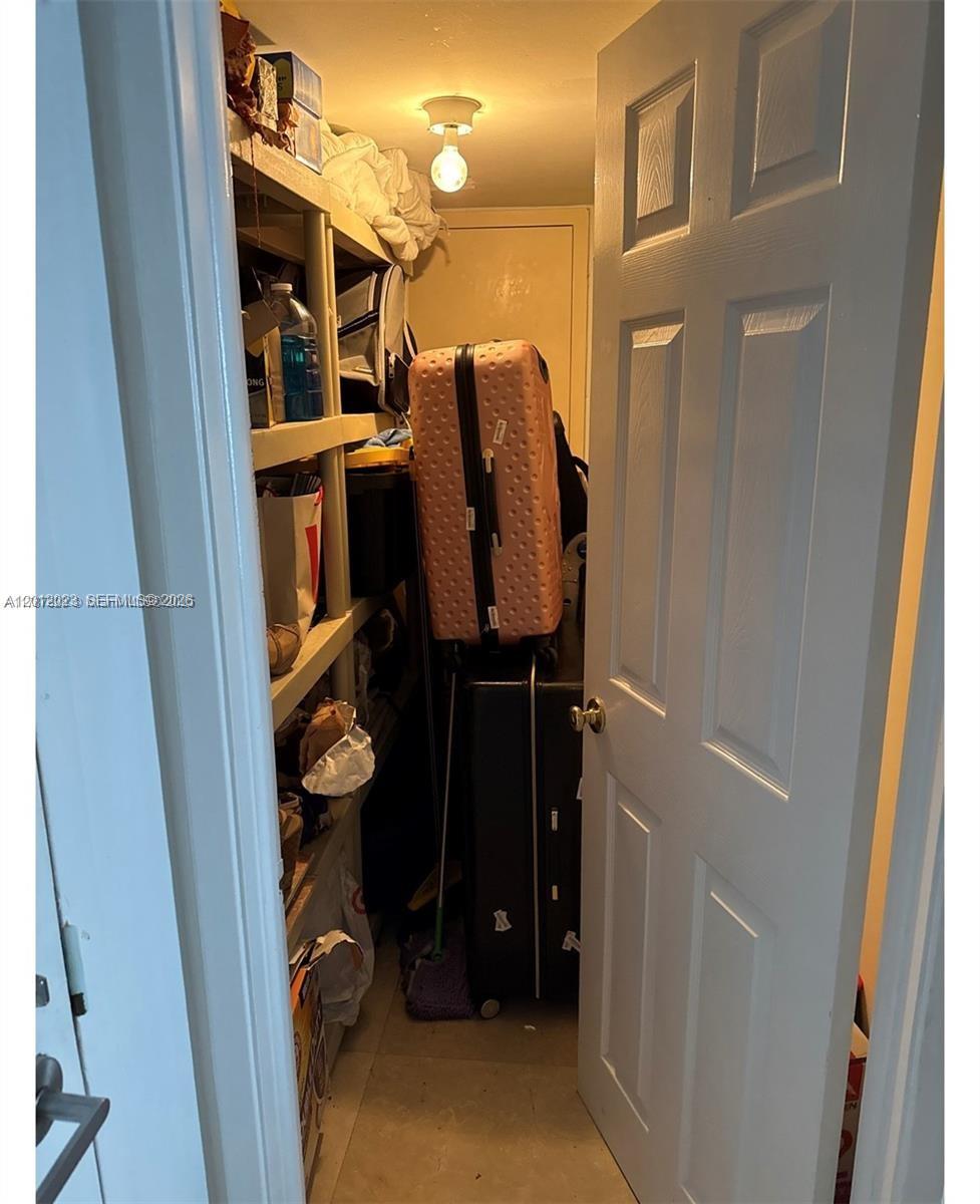A-1734 2 / 2 1717 sq. ft. $ 2026-05-03 0 Photo