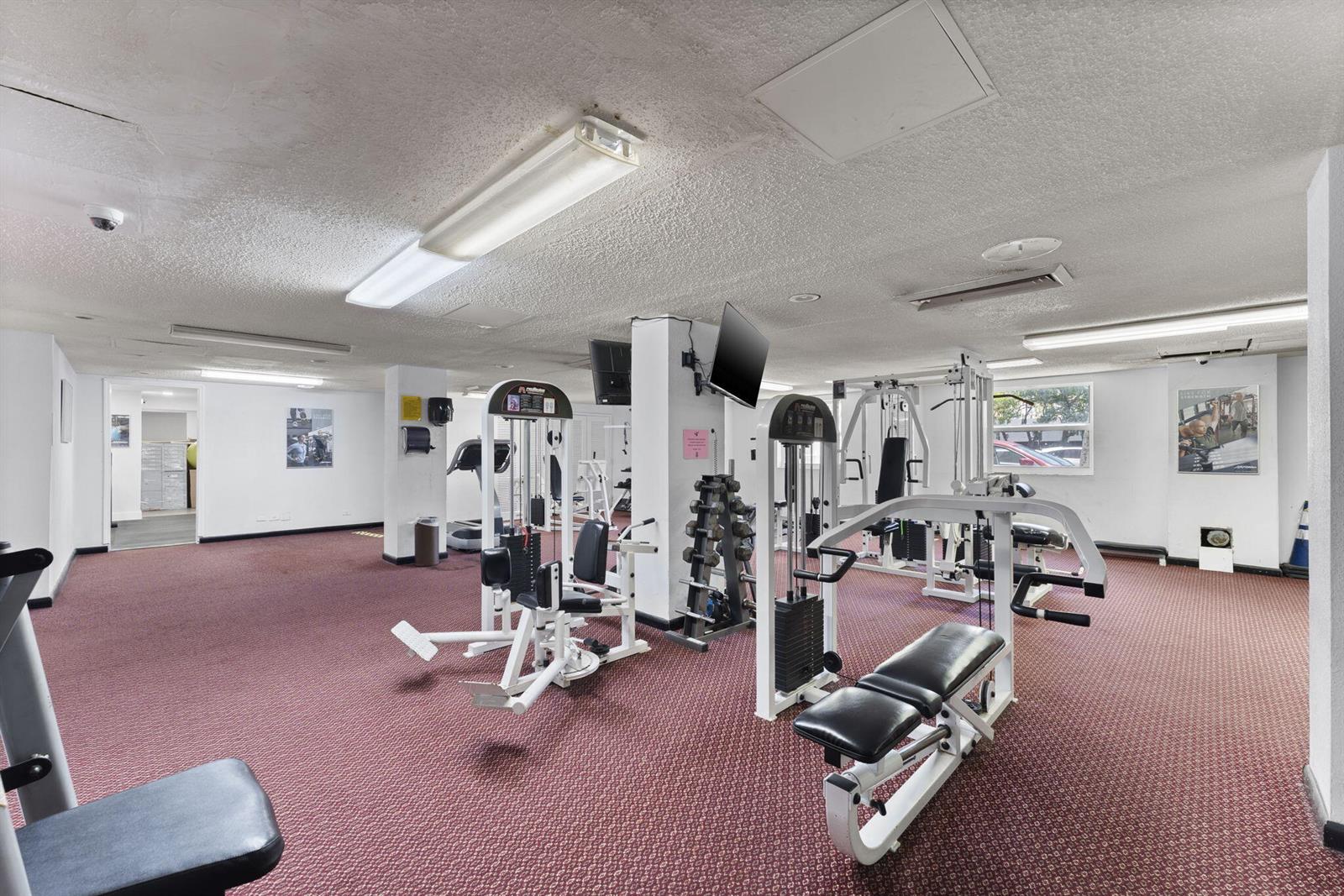 See details 2402 2 / 2 1276 sq. ft. $ 2026-05-18 0 Photo