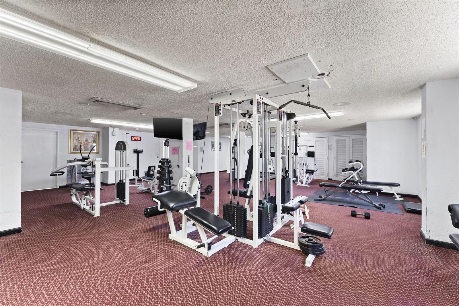 See details 2402 2 / 2 1276 sq. ft. $ 2026-05-18 0 Photo