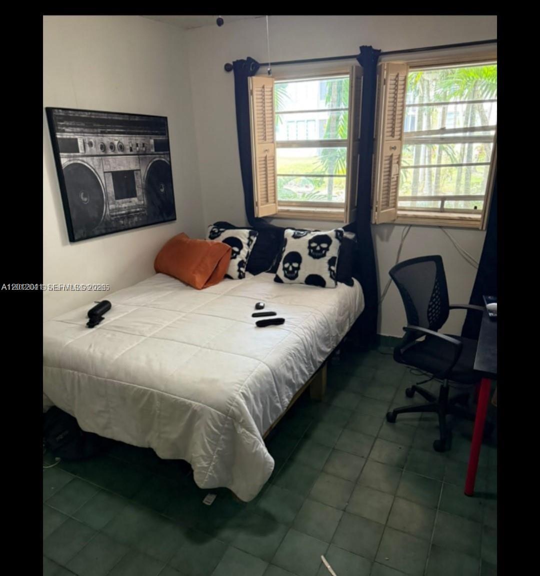 109-3 2 / 2 1315 sq. ft. $ 2026-05-17 0 Photo