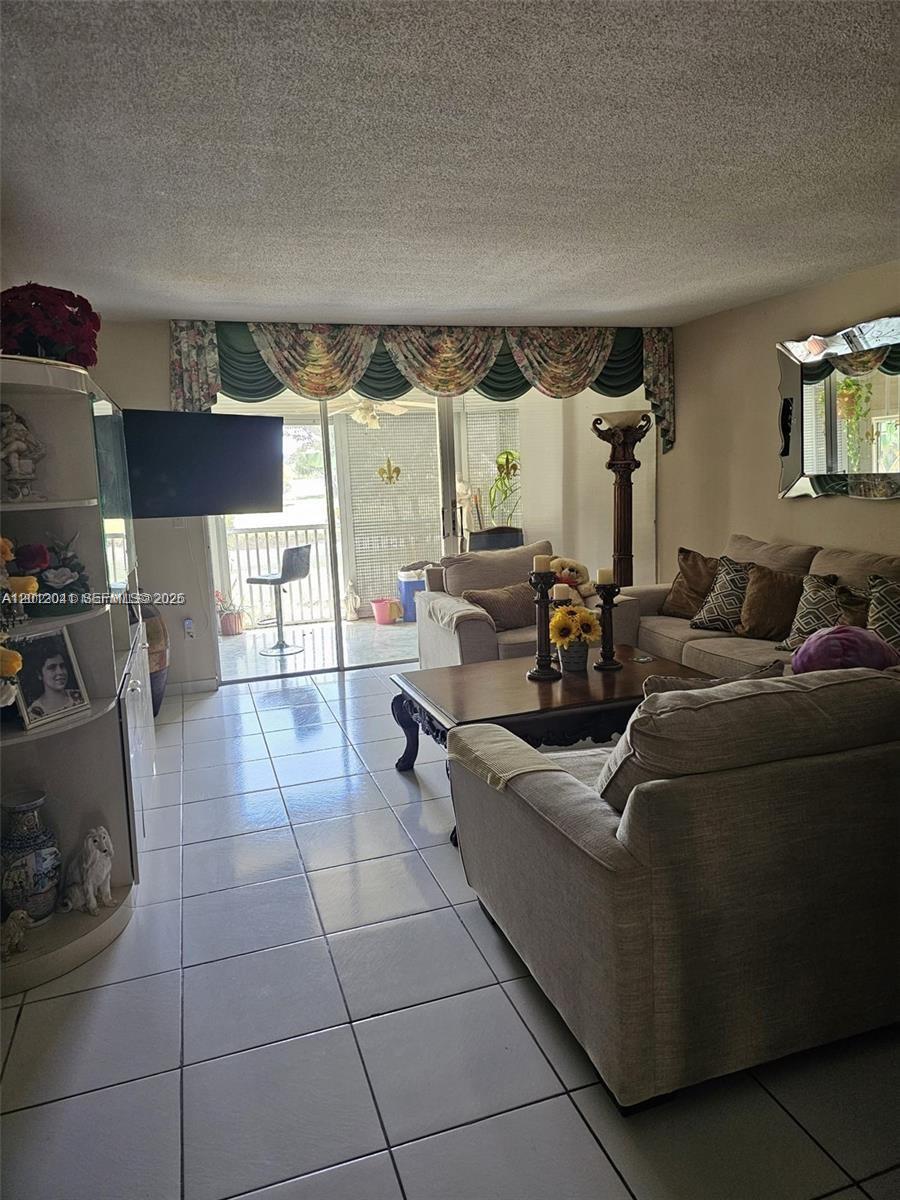 109-3 2 / 2 1315 sq. ft. $ 2026-05-17 0 Photo
