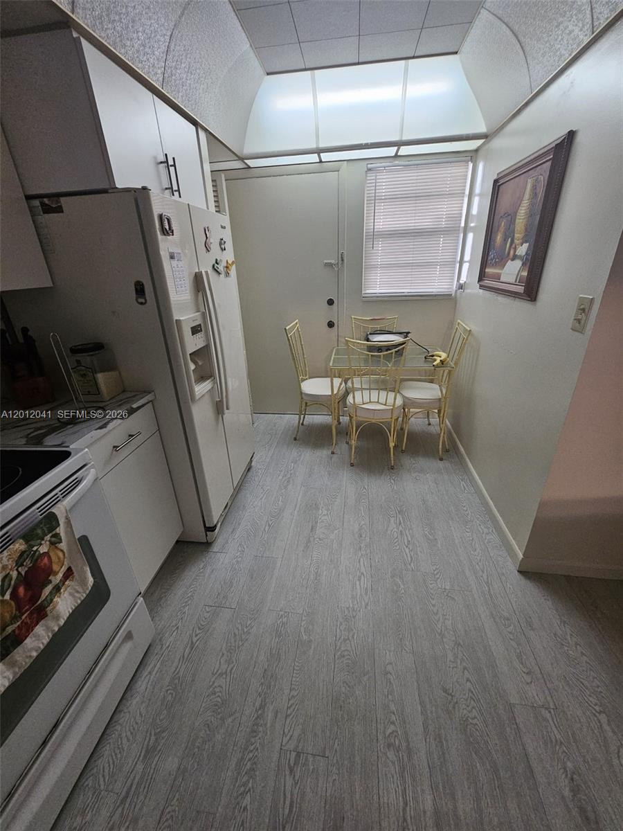 109-3 2 / 2 1315 sq. ft. $ 2026-05-17 0 Photo
