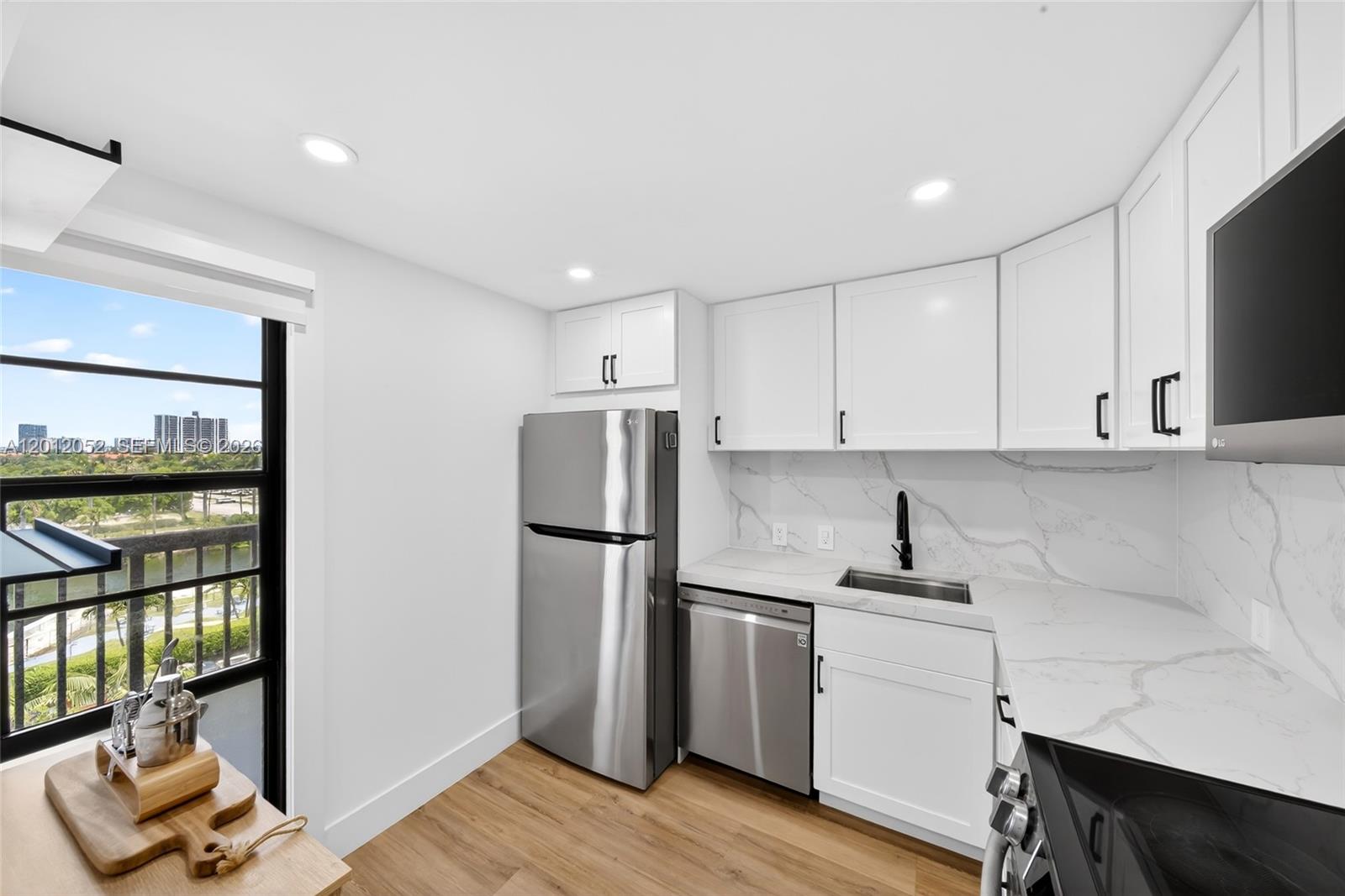 Photo of 3401 Country Club Dr #716, Aventura, Florida, 33180 -