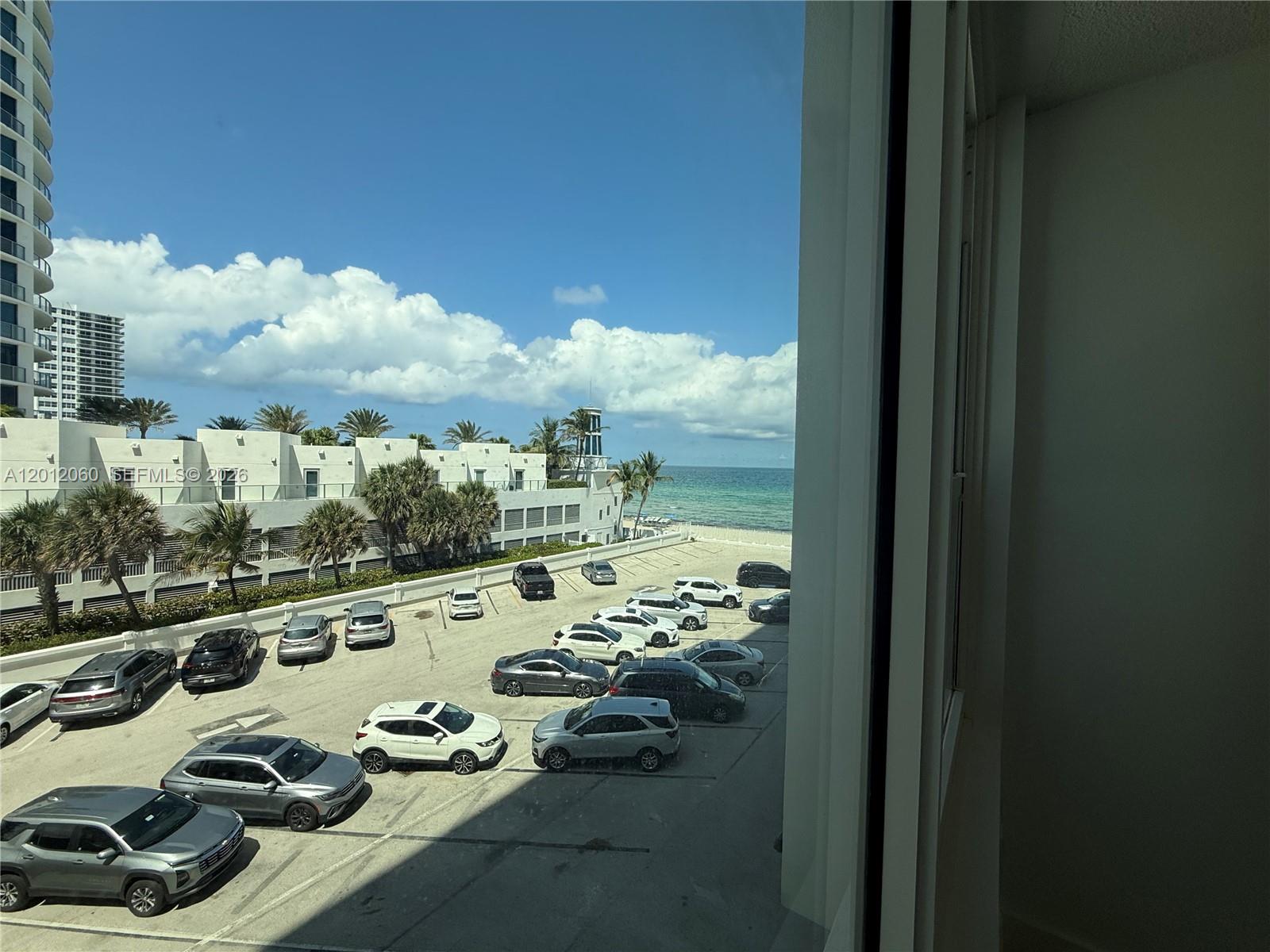 Photo of 3505 Ocean Dr  #310, Hollywood, Florida, 33019 - 