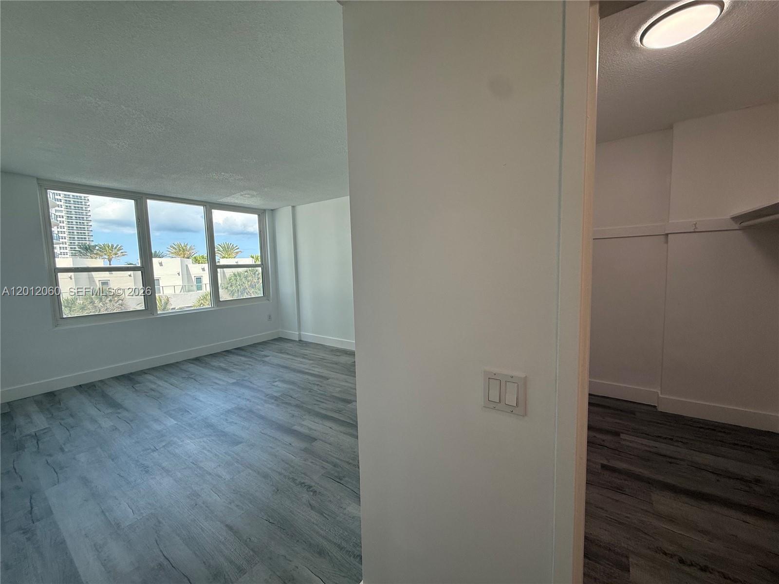 Photo of 3505 Ocean Dr  #310, Hollywood, Florida, 33019 - 