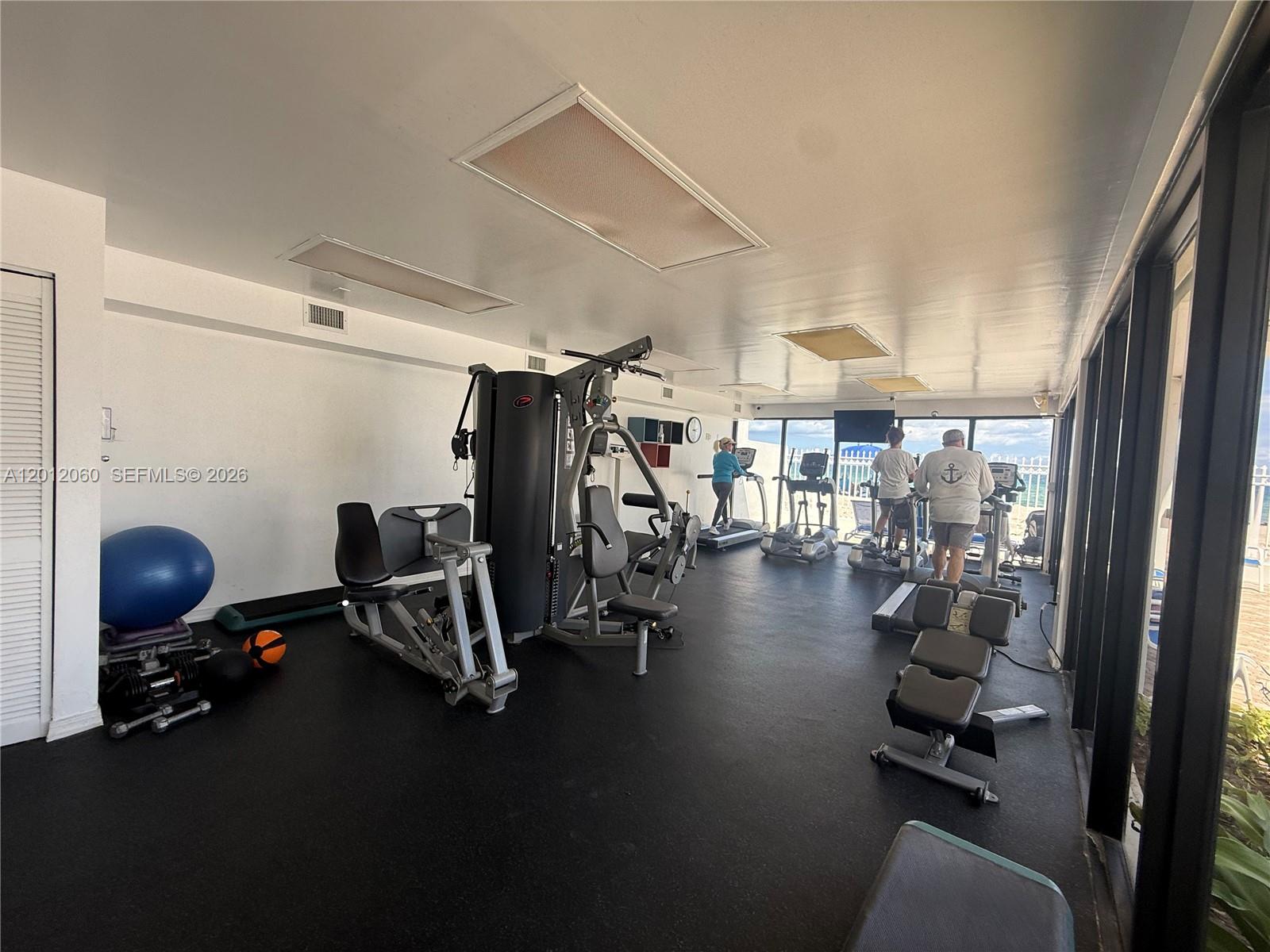 Photo of 3505 Ocean Dr  #310, Hollywood, Florida, 33019 - 