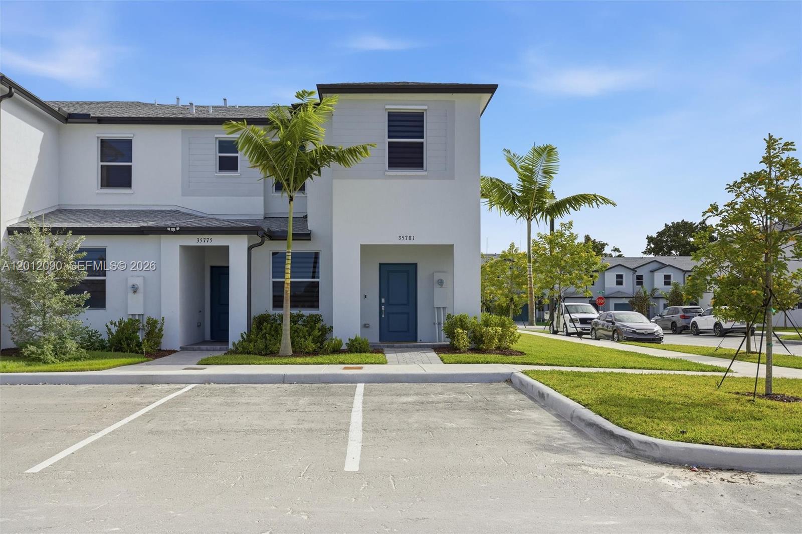 35781 3 / 3 1393 sq. ft. $ 2026-05-03 0 Photo