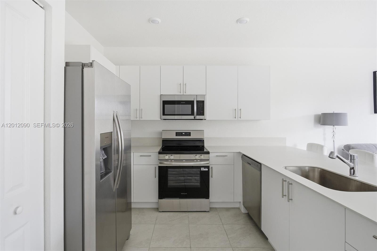 35781 3 / 3 1393 sq. ft. $ 2026-05-03 0 Photo