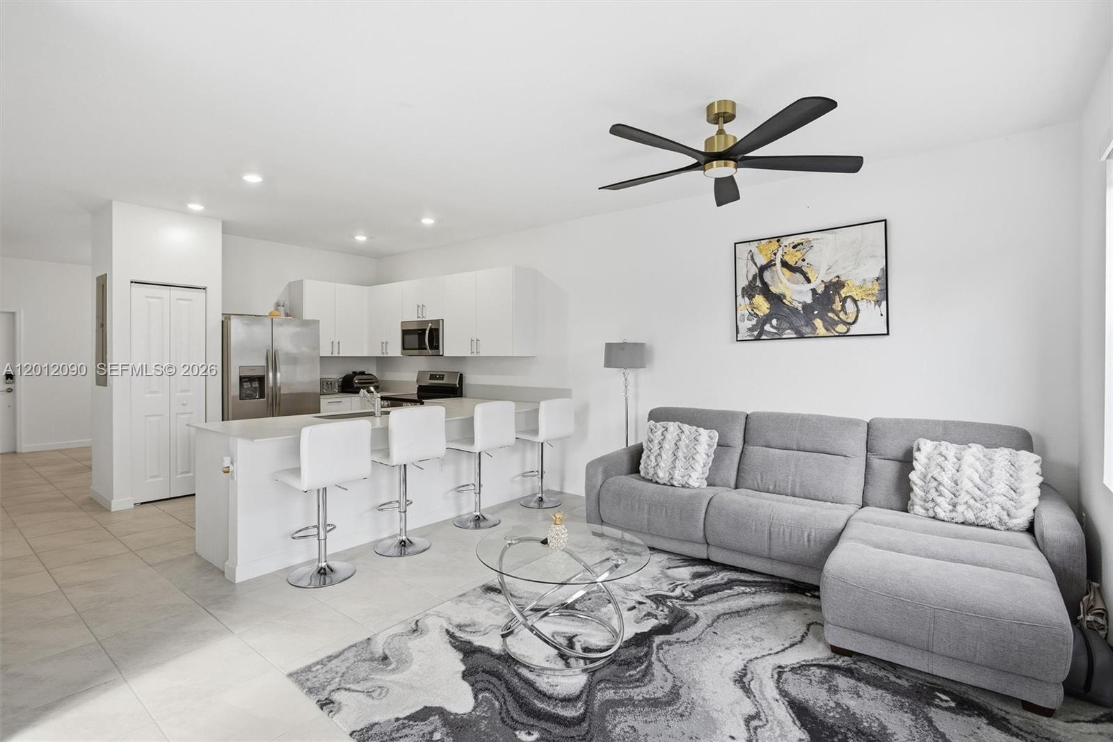 35781 3 / 3 1393 sq. ft. $ 2026-05-03 0 Photo