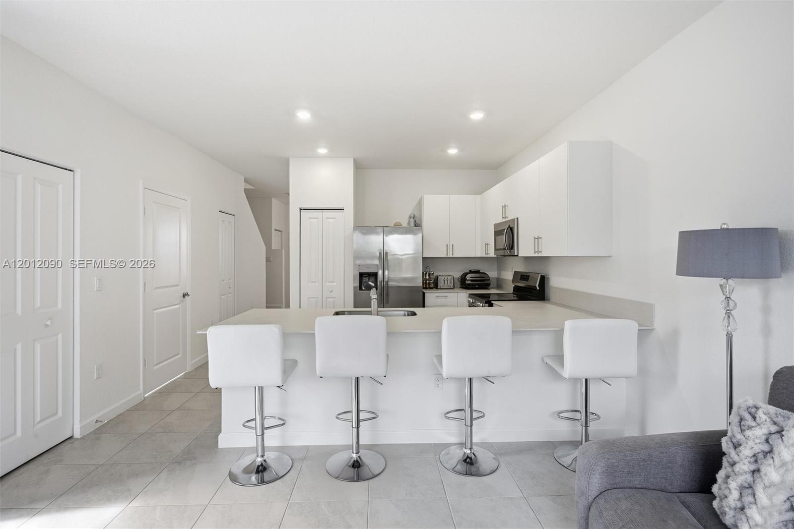 35781 3 / 3 1393 sq. ft. $ 2026-05-03 0 Photo