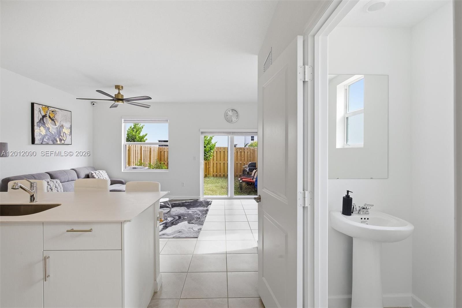 35781 3 / 3 1393 sq. ft. $ 2026-05-03 0 Photo