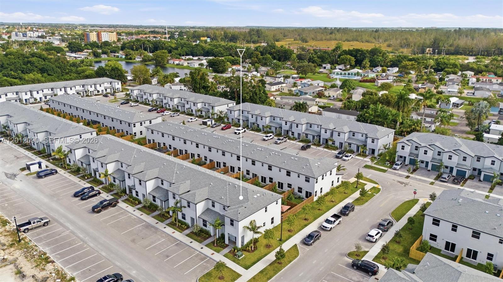 35781 3 / 3 1393 sq. ft. $ 2026-08-03 0 Photo