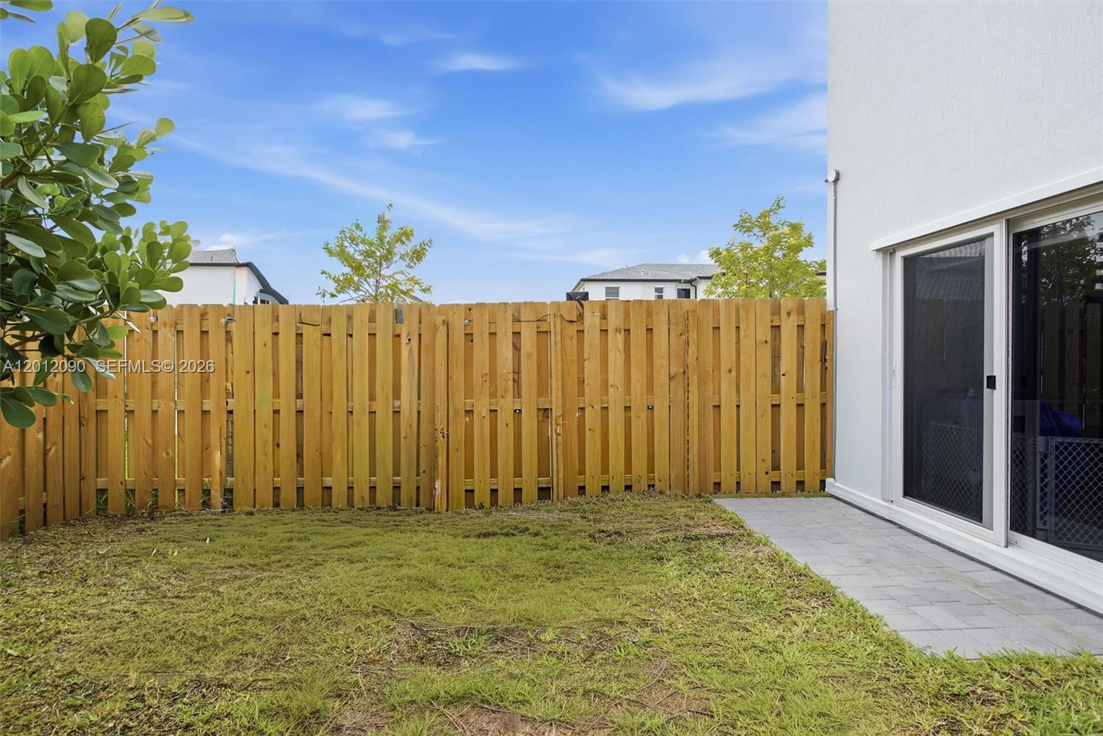 35781 3 / 3 1393 sq. ft. $ 2026-05-03 0 Photo