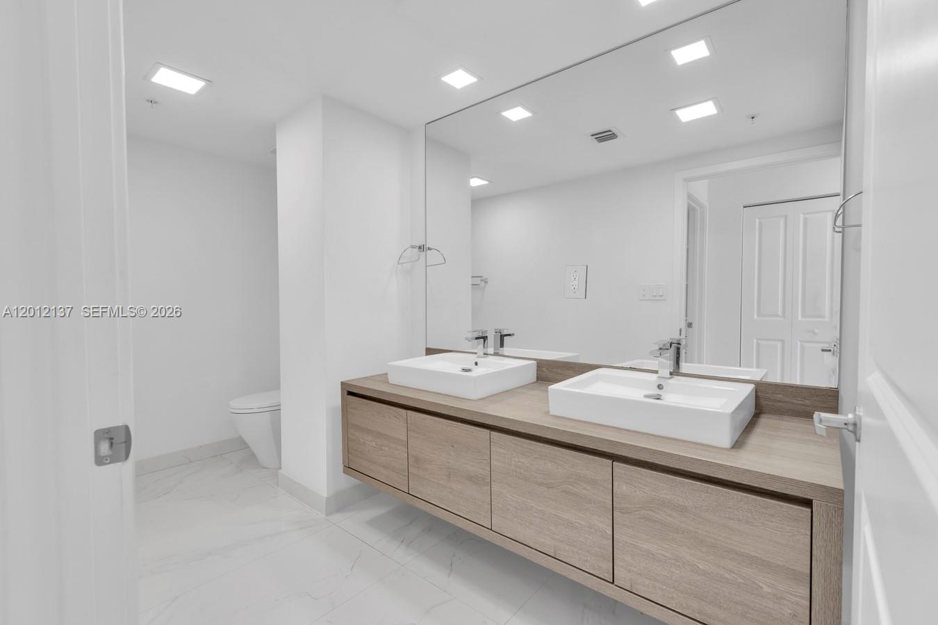 Photo of 400 Sunny Isles Blvd  #1903, Sunny Isles Beach, Florida, 33160 - 