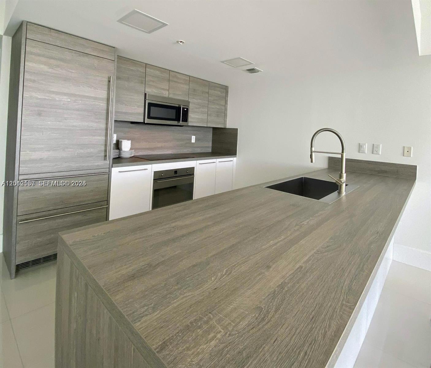 Photo of 400 Sunny Isles Blvd  #1903, Sunny Isles Beach, Florida, 33160 - 