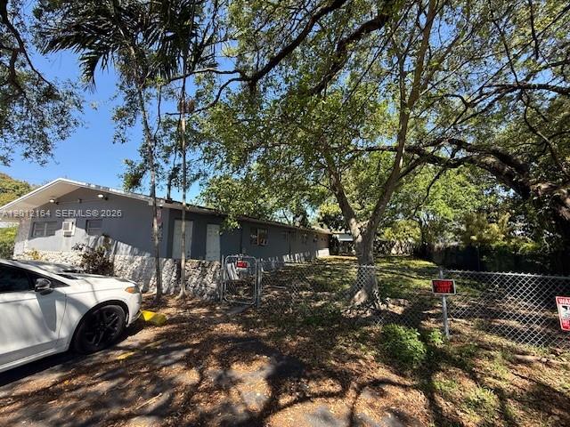 See details / 3185 sq. ft. $ 2026-05-03 0 Photo