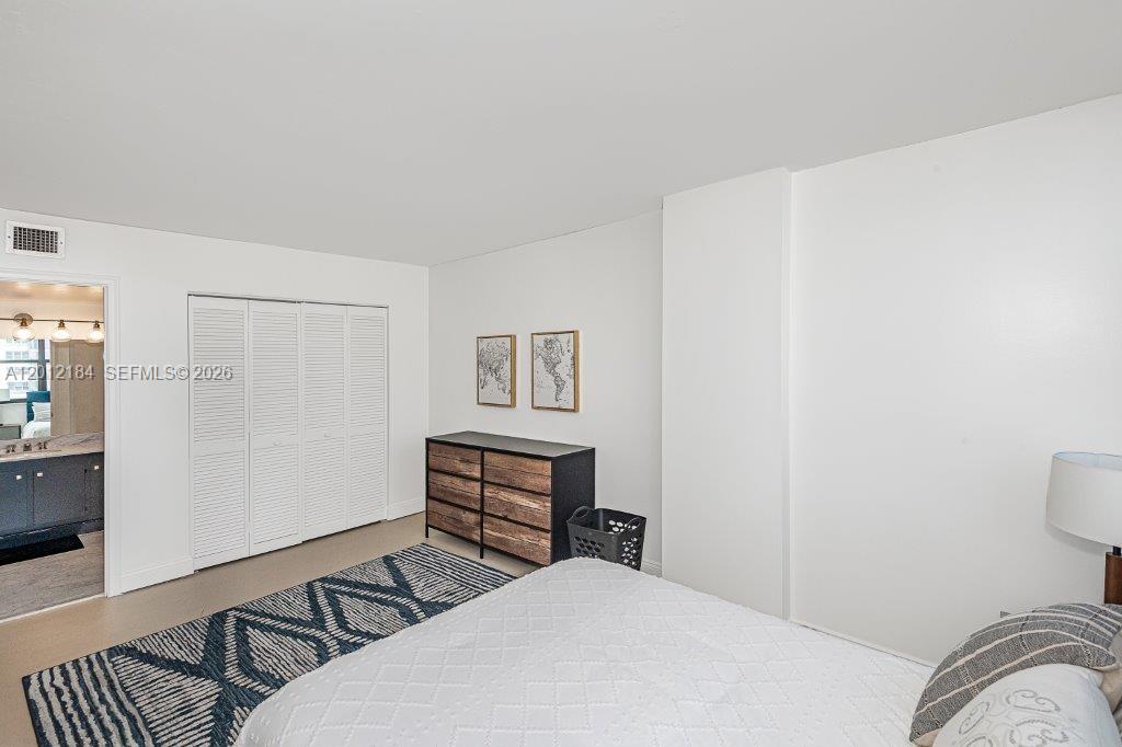 Photo of 2401 Ocean Dr  #604, Hollywood, Florida, 33019 - 