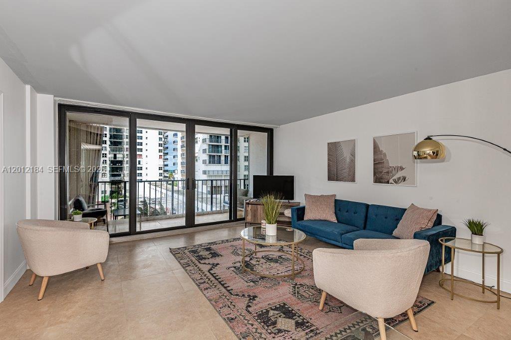 Photo of 2401 Ocean Dr  #604, Hollywood, Florida, 33019 - 