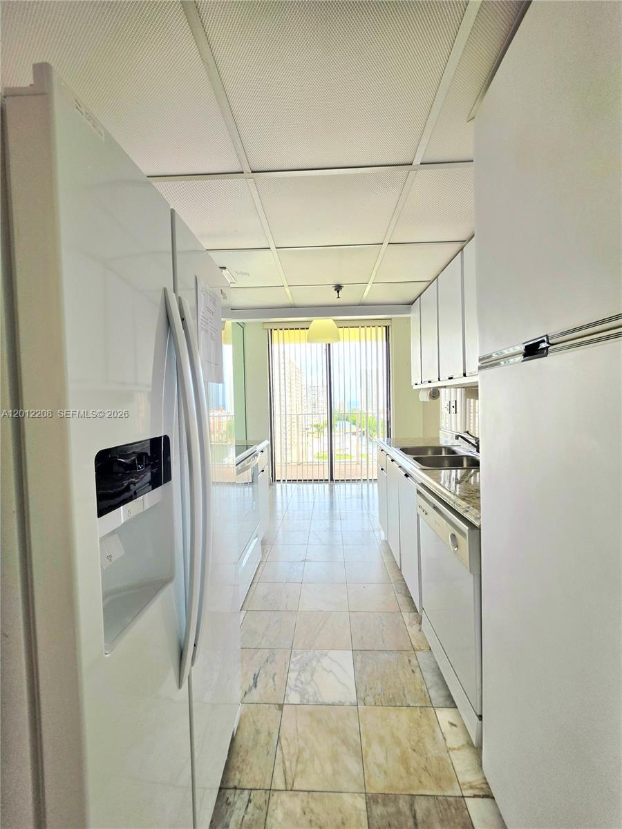 See details 1517 2 / 2 1240 sq. ft. $ 2026-05-04 0 Photo