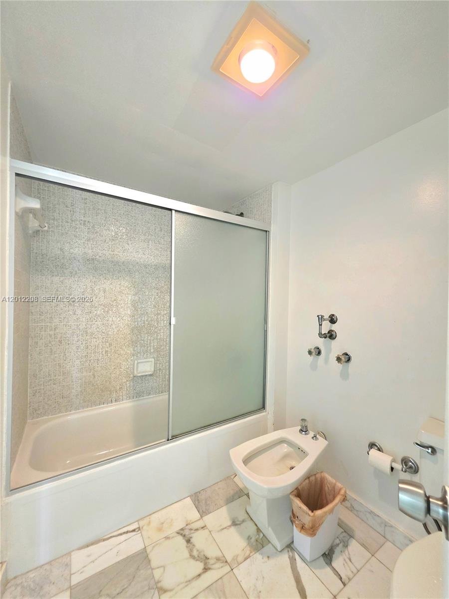 See details 1517 2 / 2 1240 sq. ft. $ 2026-05-04 0 Photo