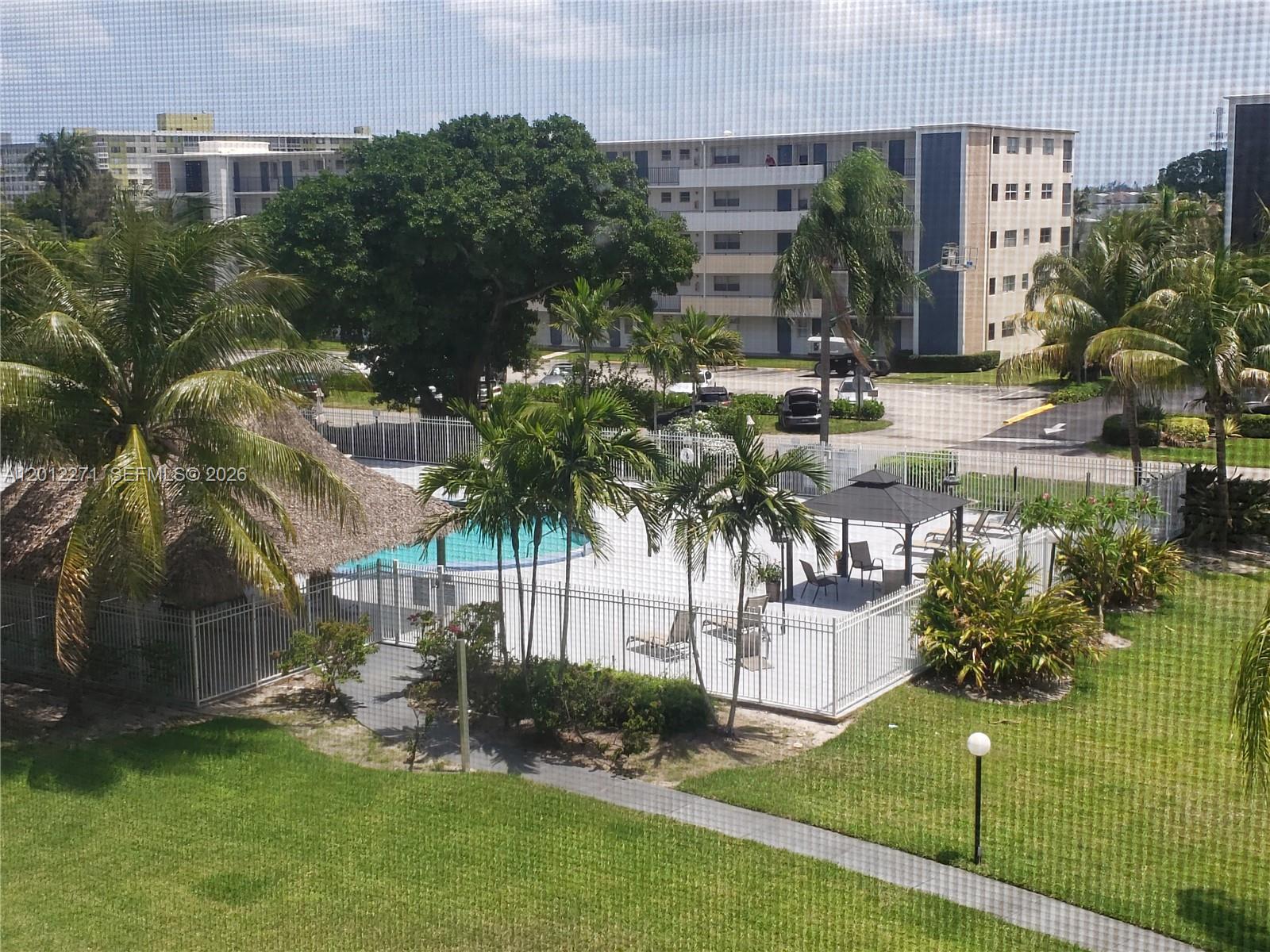 See details 404 1 / 2 775 sq. ft. $ 2026-05-04 0 Photo
