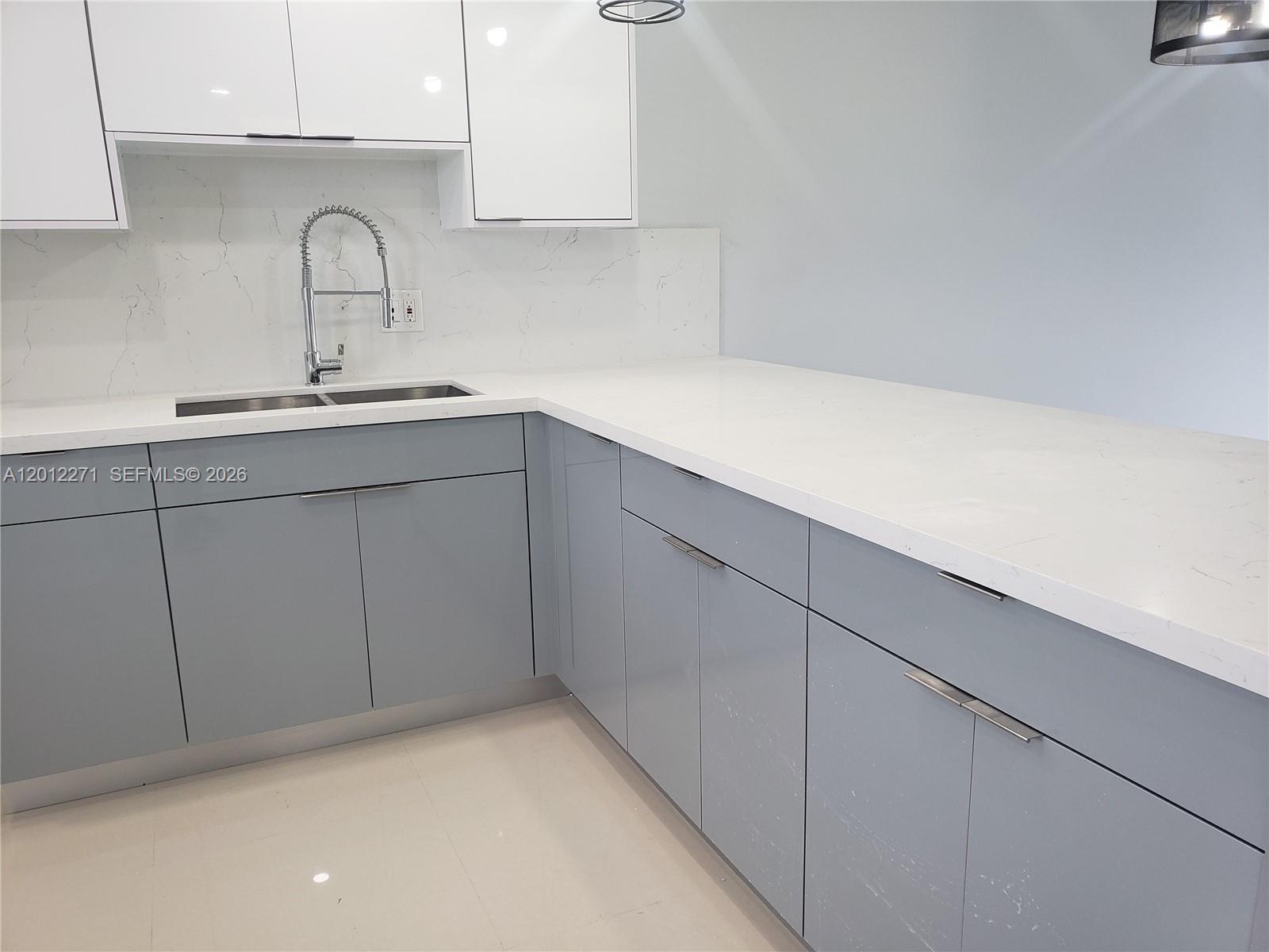 See details 404 1 / 2 775 sq. ft. $ 2026-05-04 0 Photo