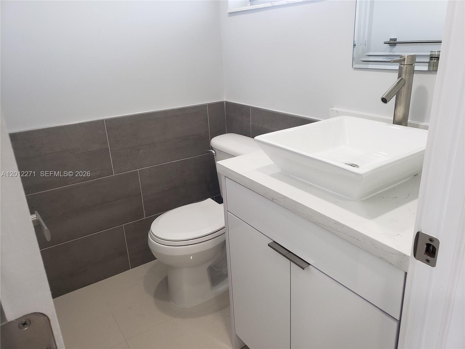 See details 404 1 / 2 775 sq. ft. $ 2026-05-04 0 Photo