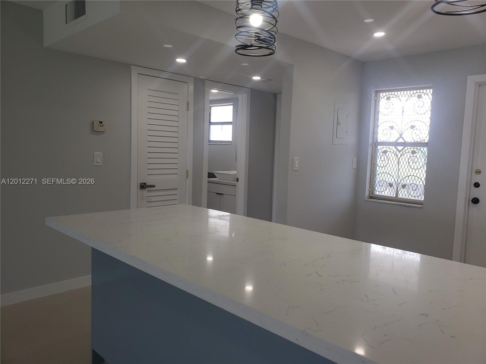 See details 404 1 / 2 775 sq. ft. $ 2026-05-04 0 Photo