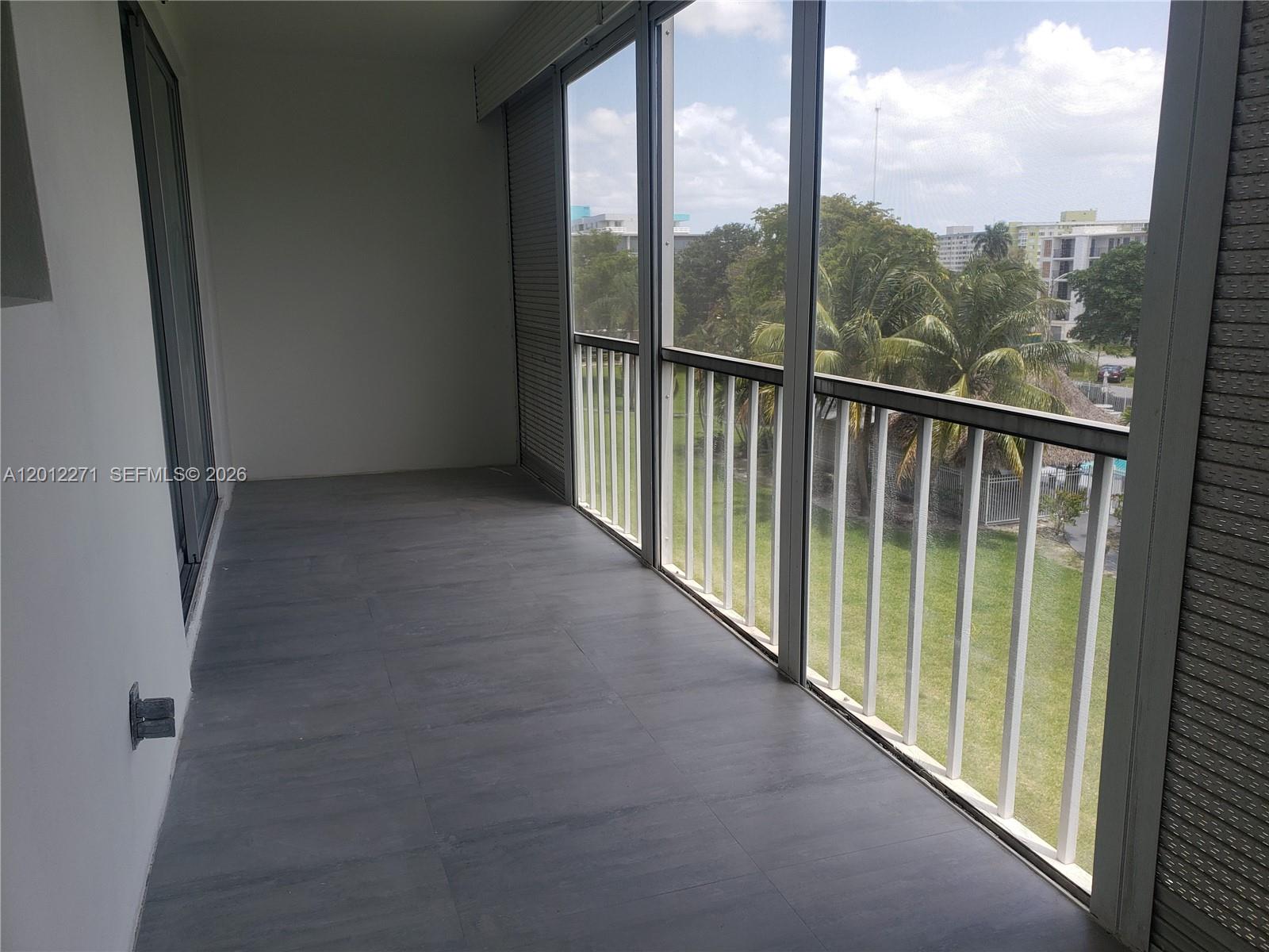 See details 404 1 / 2 775 sq. ft. $ 2026-05-04 0 Photo