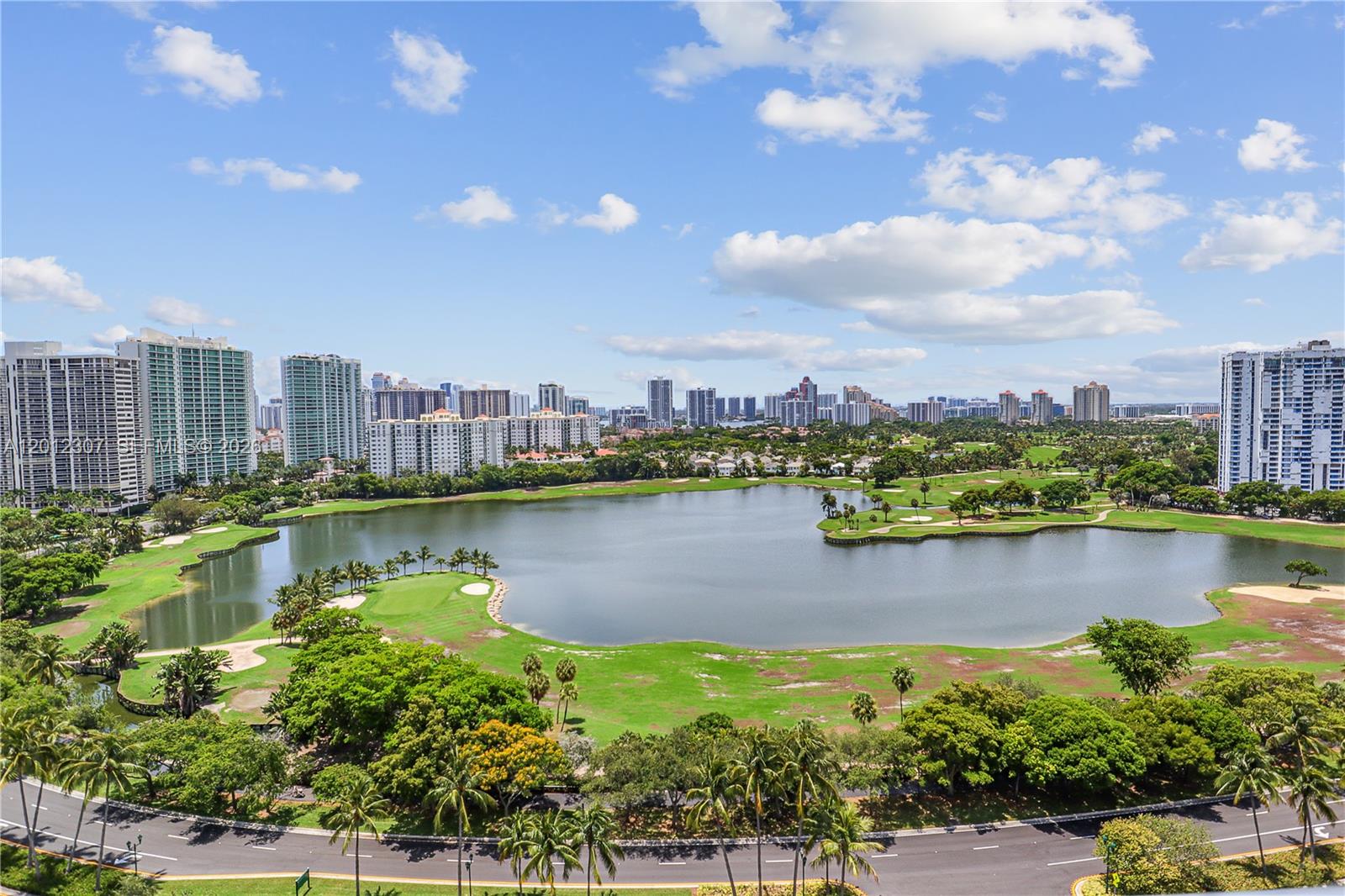 Photo of 3675 Country Club Dr #2008, Aventura, Florida, 33180 -