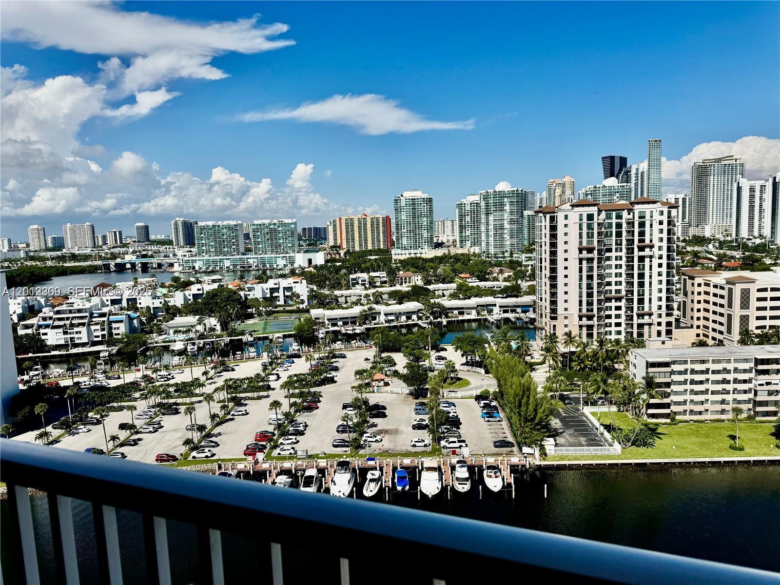 See details 1903 1 / 2 762 sq. ft. $ 2026-05-04 0 Photo