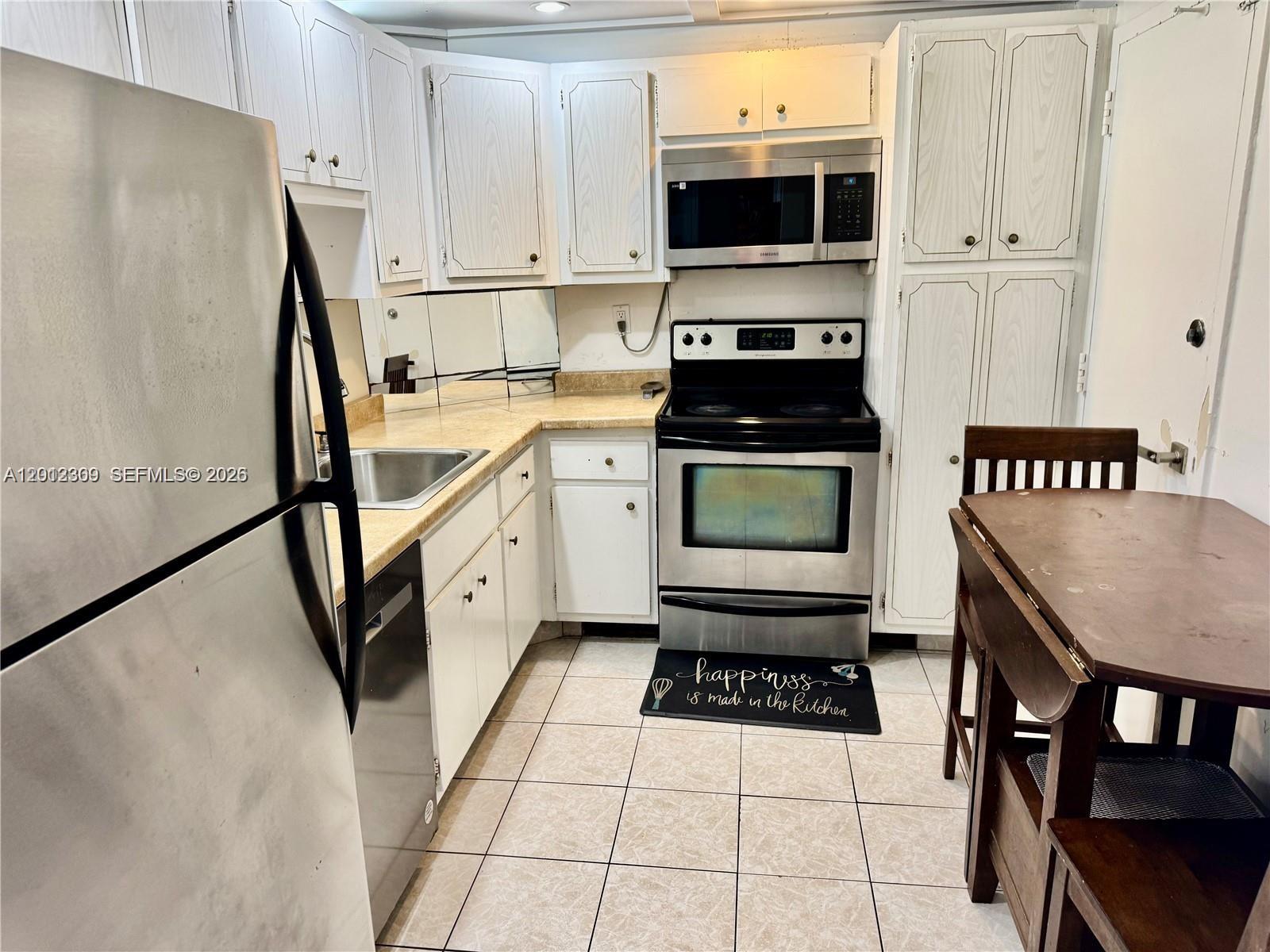 See details 1903 1 / 2 762 sq. ft. $ 2026-05-04 0 Photo