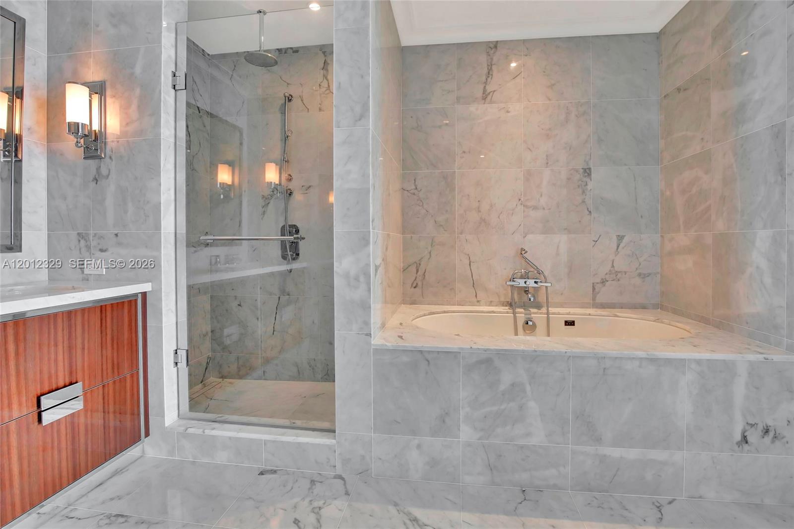 3804 2 / 3 1571 sq. ft. $ 2026-05-04 0 Photo